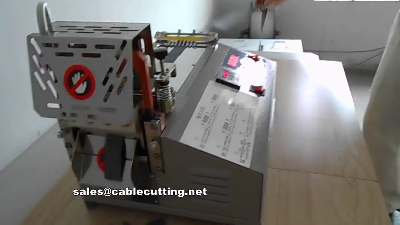 Macchina per Taglio Elastico a Lama Calda e Fredda: Precisione e Automazione