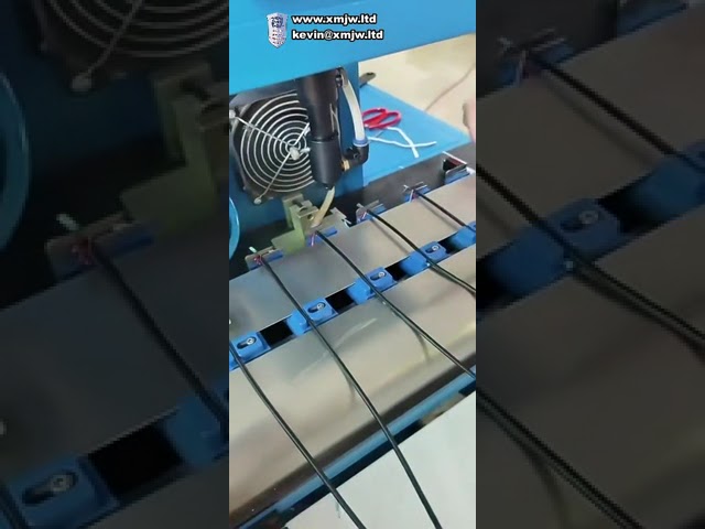 Macchina laser per spelatura cavi in fibra ottica e coassiali - Taglio di precisione per materiali metallici