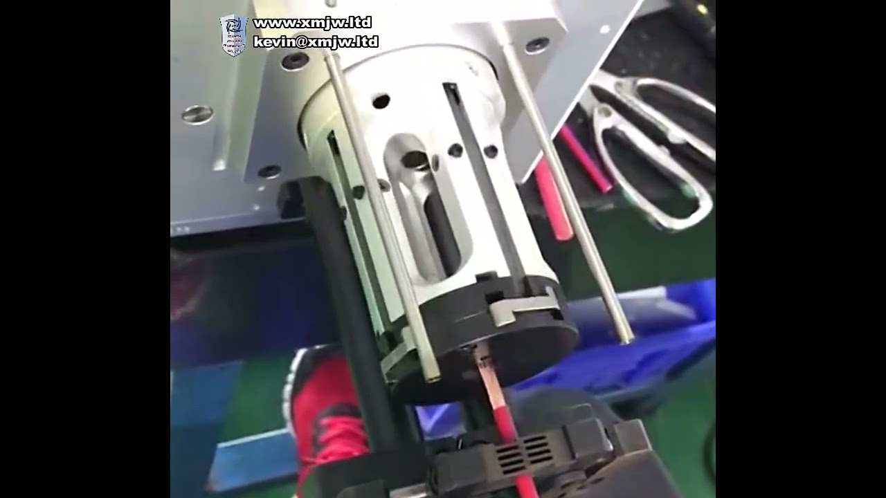 Spelatrice Rotativa Professionale per Cavi Automotive, Medicali e Coassiali RF – Macchina per Pelatura Automatica