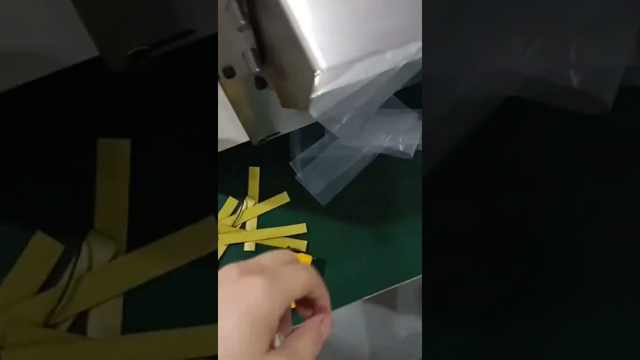 Macchina Tagliatubi Automatica per Sacchetti di Plastica - Taglio Preciso e Lunghezza Impostabile (Video Reale)