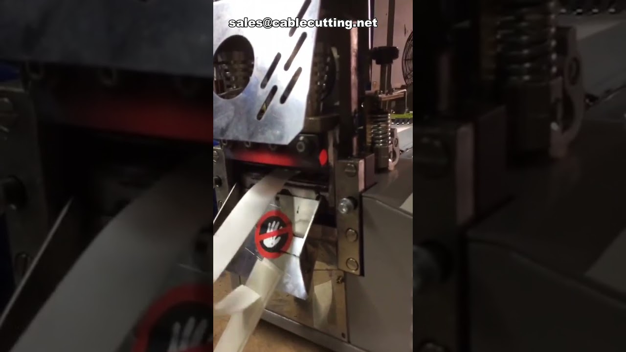 Macchina Automatica per Taglio Tessuto Nylon e Nastri Biadesivi – Alta Velocità e Precisione