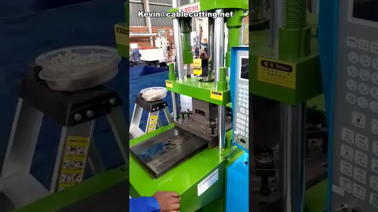 Macchina per stampaggio a iniezione spine AC 85 tonnellate – Produzione automatica di prese elettriche