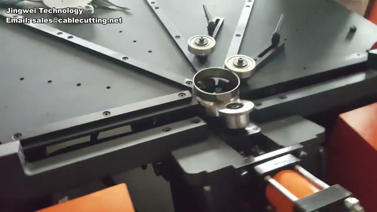 Macchina speciale per anelli a molla e clip in filo metallico - Formatrice automatica per anelli tondi