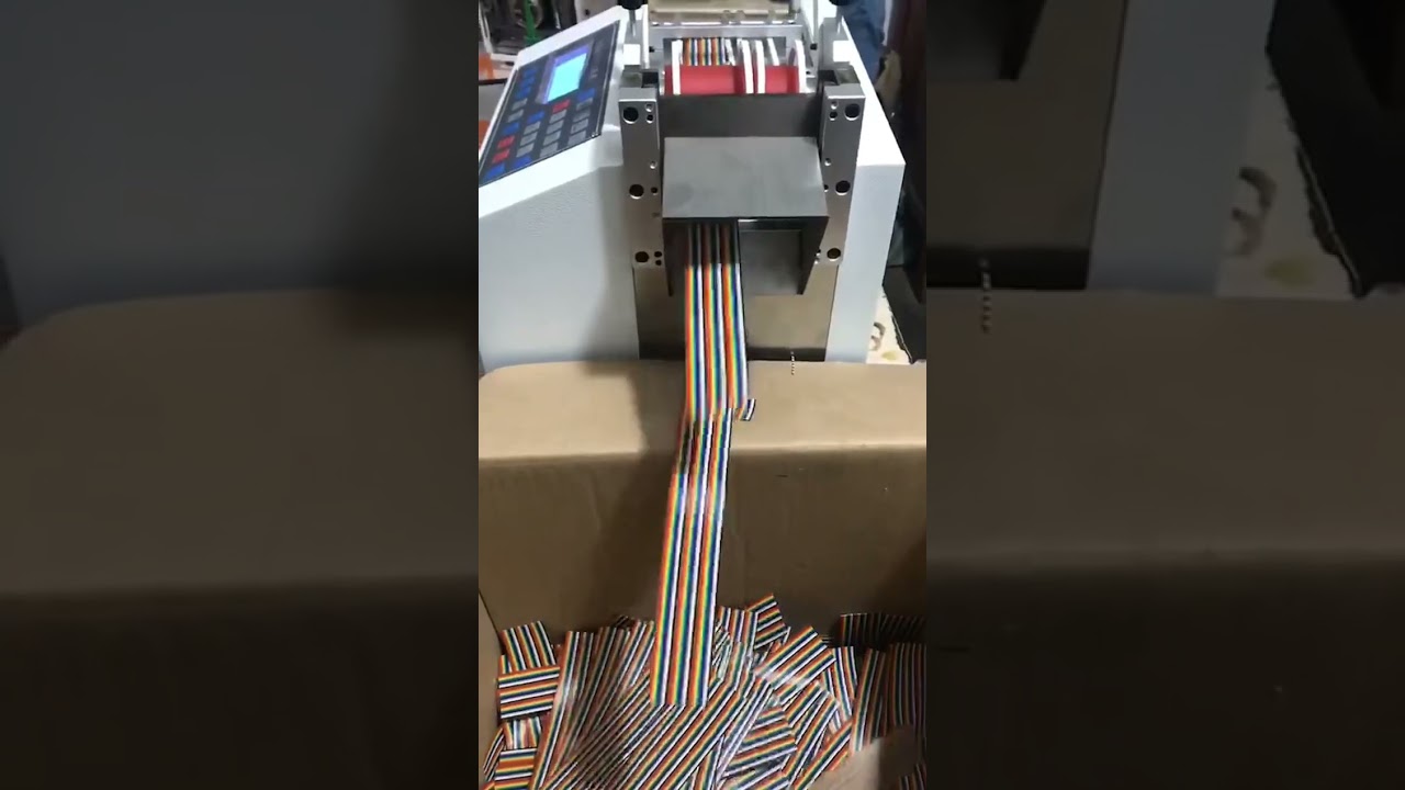 Macchina Multiuso Automatica: Taglia Tubi e Fili con Precisione #industria #macchinari