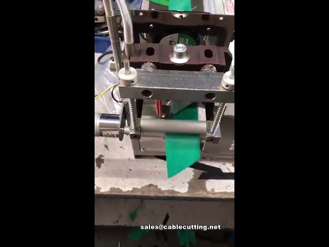 Macchina automatica per taglio nastro e cinghia a 45 gradi