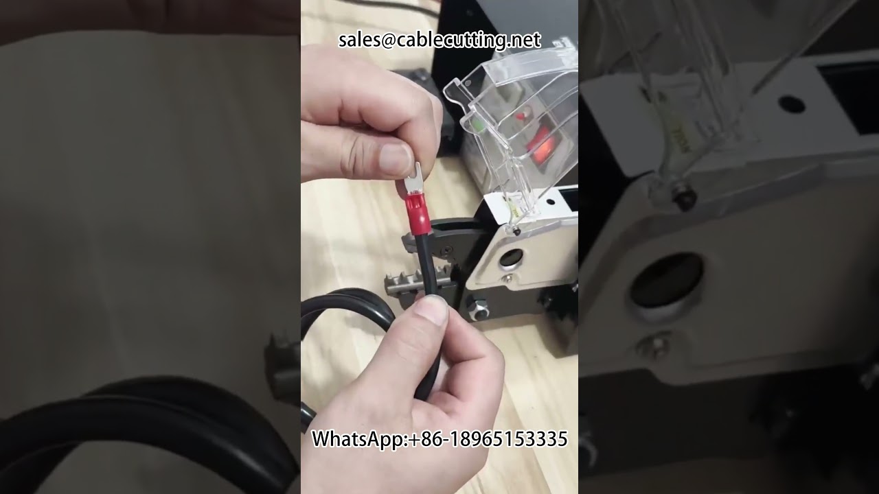 Macchina crimpatrice elettrica per terminali RV8-4