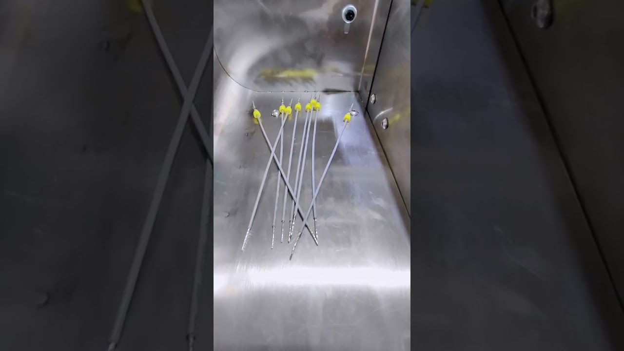 Stagnatura Fili Lunghi e Inserimento Spine – Macchina Automatica per Cavi #macchina #spelacavi #automazione #produzionecavi
