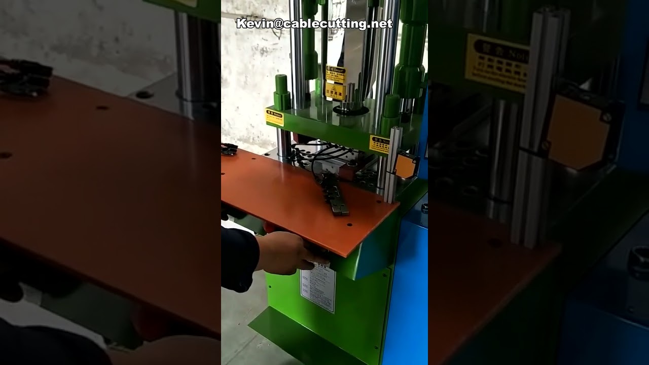 Macchine per posate di plastica stampate a iniezione 55 ton - Nuove macchine per cucchiai, forchette e coltelli