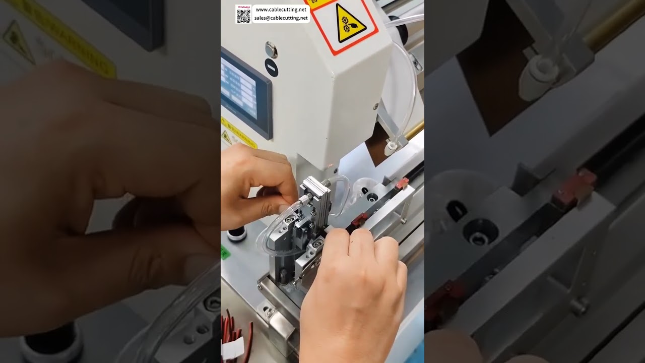 Macchina etichettatrice economica per piegatura fili con azionamento a vite a circuito chiuso per etichettatura di precisione