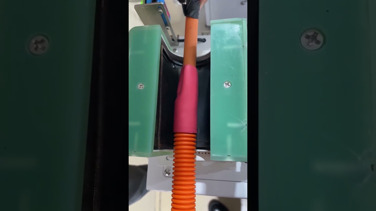 Riscaldatore per tubo termorestringente a doppia parete Flusso di colla uniforme senza danneggiare il tubo corrugato per cavi
