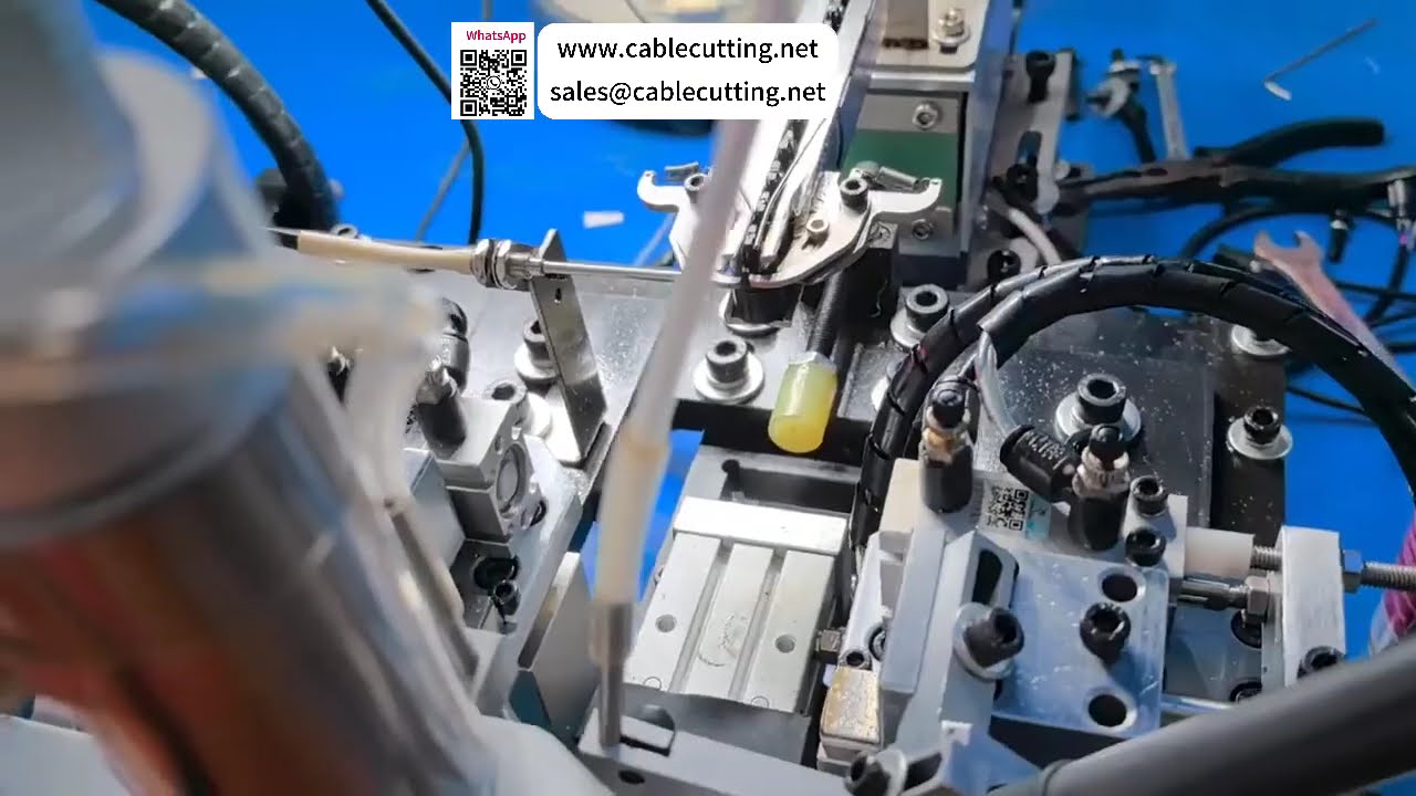 Macchina automatica per saldatura di fili per connettori BMW - Utensile di saldatura per cavi automobilistici di alta precisione