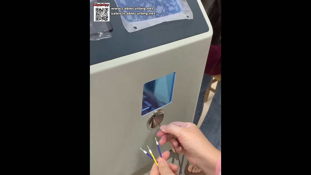 Macchina crimpatrice per terminali tubolari Elimina l'errore manuale Connessione cavi stabile e sicura