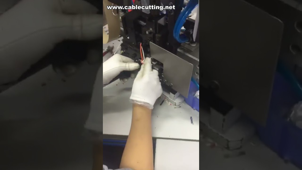 Crimpatrice di precisione: rilevamento crimpatura errata e posizionamento automatico per terminali singoli