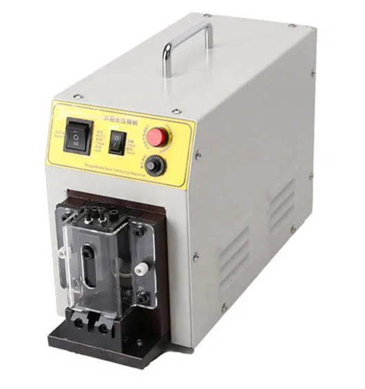 Crimpatrice RJ45